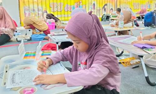 lomba_mewarnai_MTC_Mall_Seventeen_Spark_Pekanbaru_2.jpg