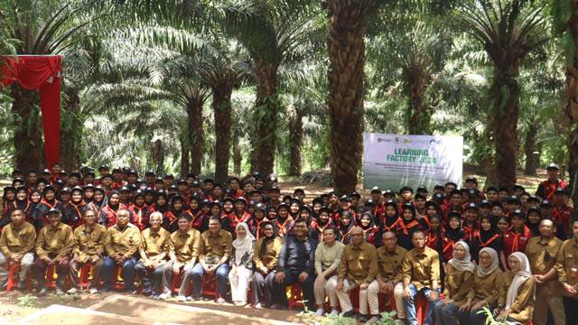 Beasiswa sawit1.jpg
